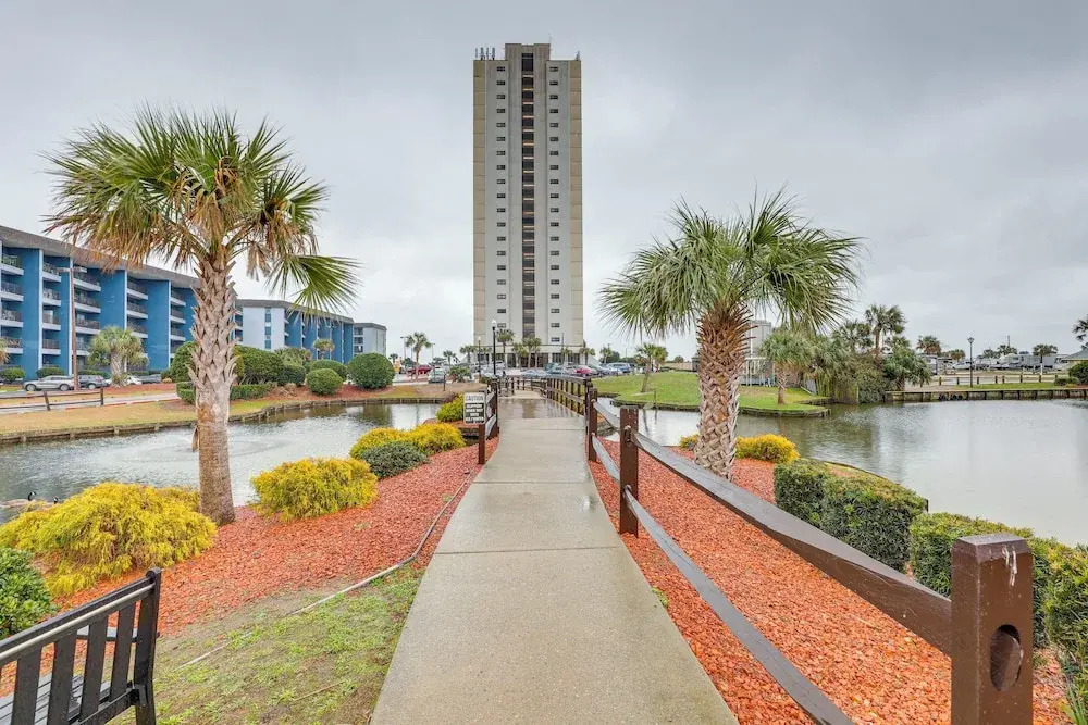 Oceanfront Myrtle Beach Condo: 6th-floor Balcony!
