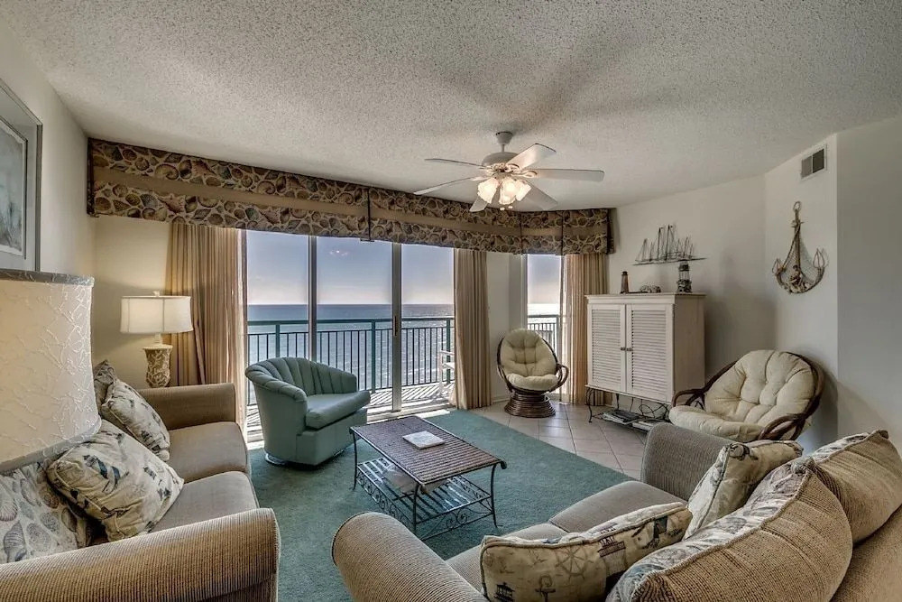 Windy Hill Dunes - 1303 by RedAwning