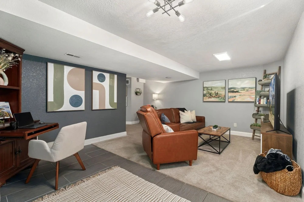 Beautiful Old Town 2 Bedroom Apartment With Bikes!