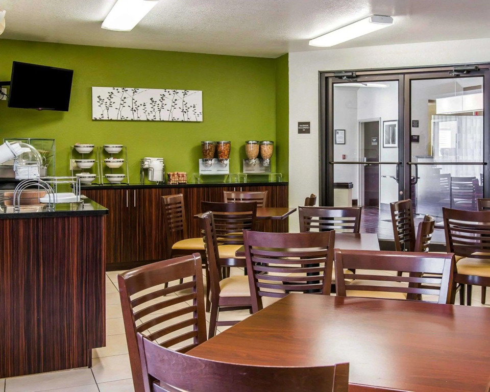Sleep Inn Midland - Bay City West