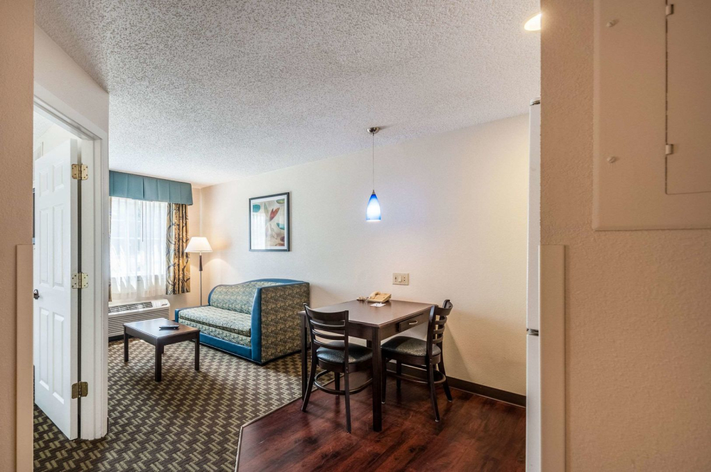 Candlewood Suites Frederick by IHG