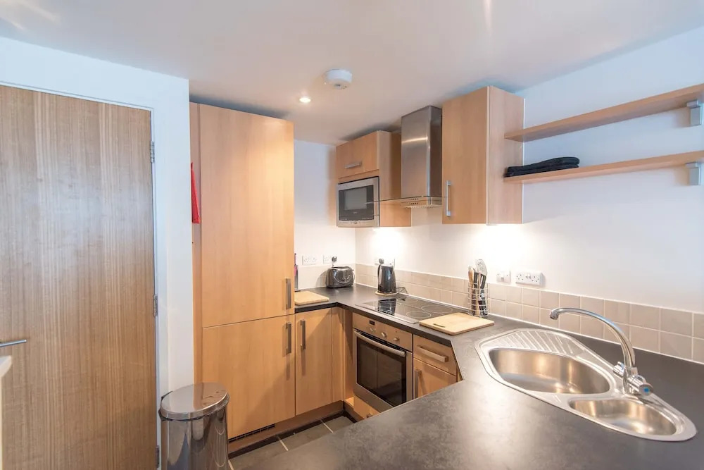 Hamilton Grace - Paramount Apartments