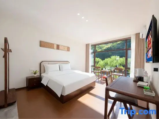 Taihang Mountain Side Guesthouse