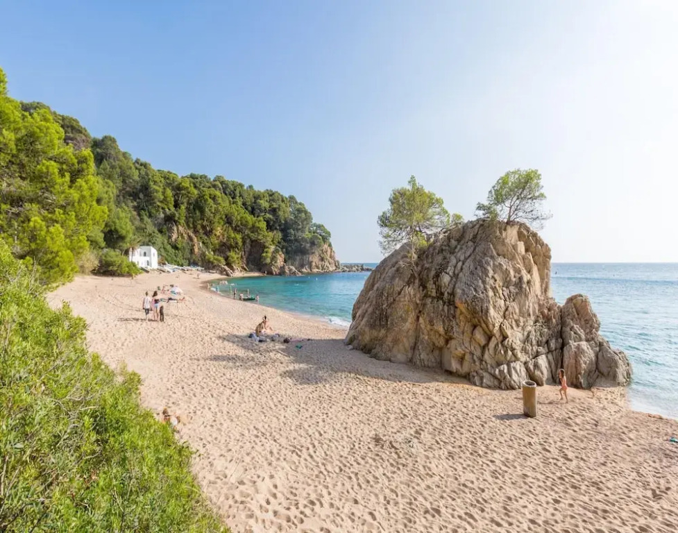 Charming 3-bedroom Villa in Lloret de Mar