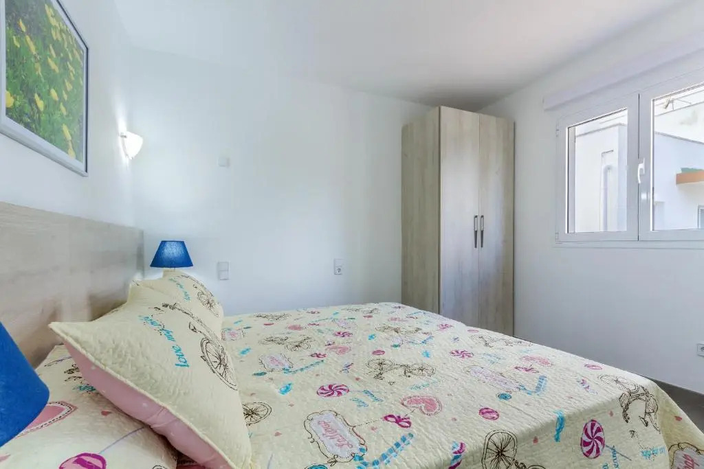 Apartment Assimetric - Only 100m to Beach