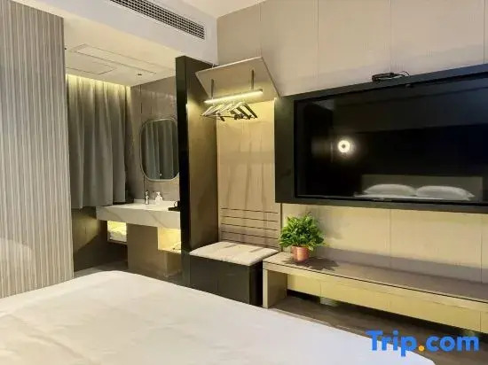 Tuke City Hotel (Dongtai Qiliyang Shopping Plaza)