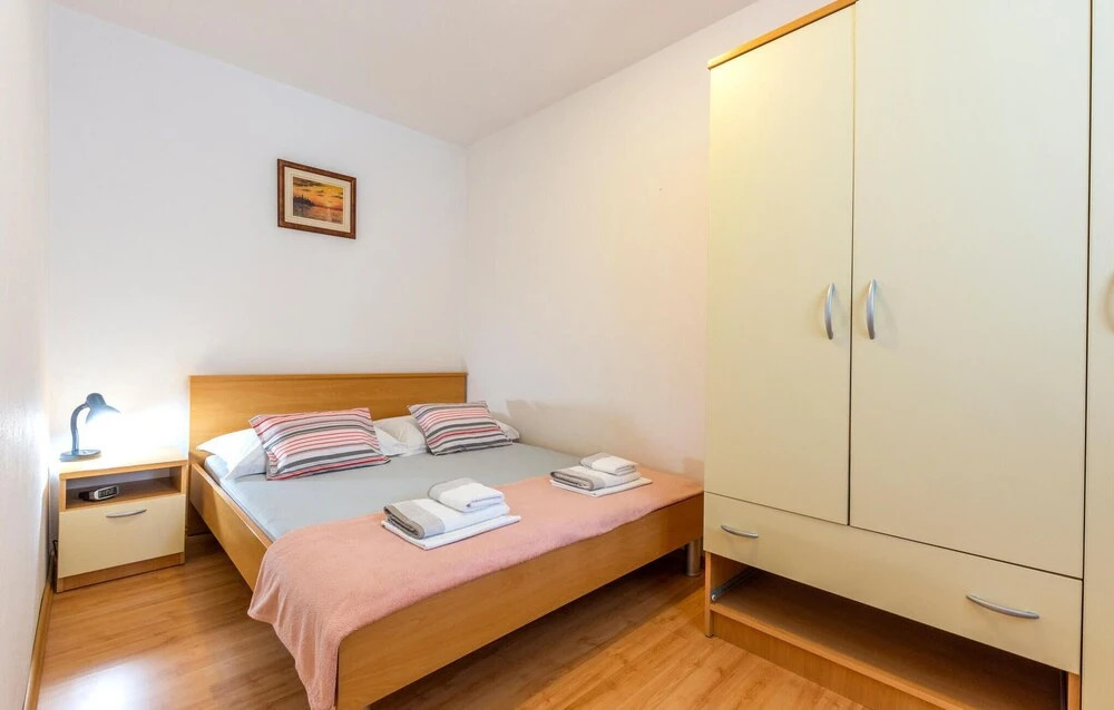 Beautiful Apartment in Pisak With Wifi and 1 Bedrooms