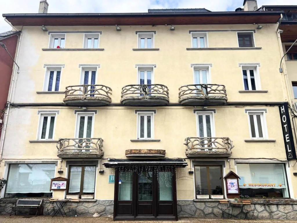 Hotel Joan Canejan