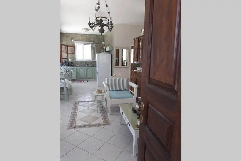 Eftychias residence