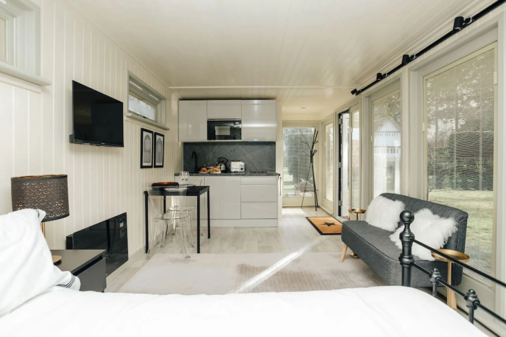 Cuckoo s Hideaway - From 75 Per Night