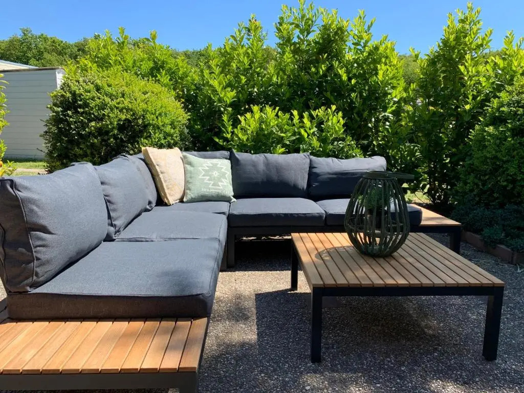 Beach Bungalow Ohana - private garden - close to local Lake, Dunes and Beach
