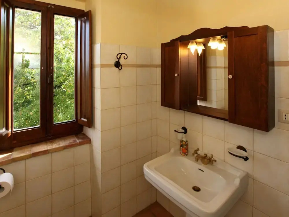 Cozy Cottage in Abbateggio With Garden