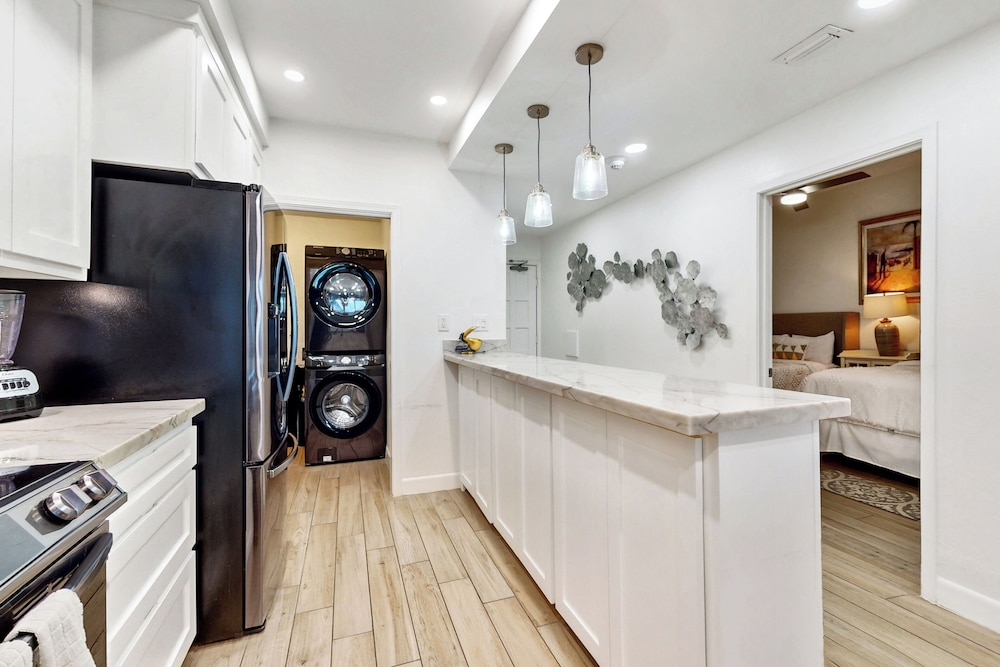 High-end 2br, Resort Perks: Suntide III - Unit 107