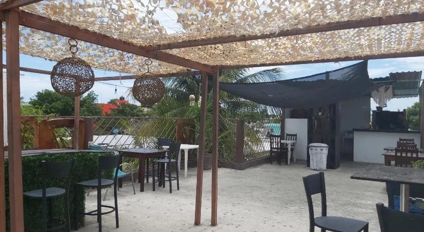 Emotion Avenida Tulum Hotel & Hostal