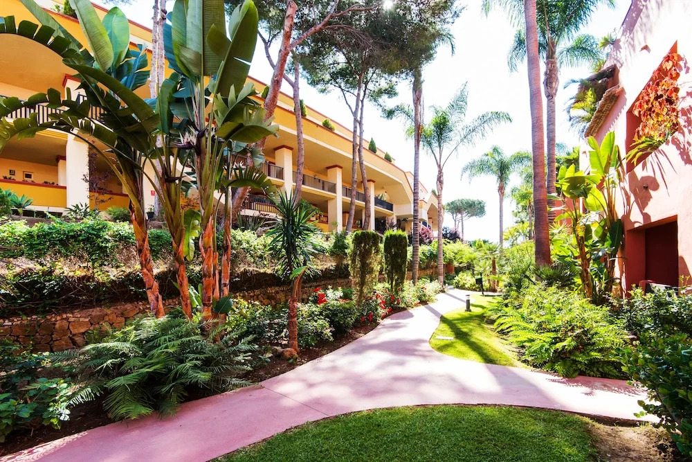RentAndHomes Marbella Luxury Beach