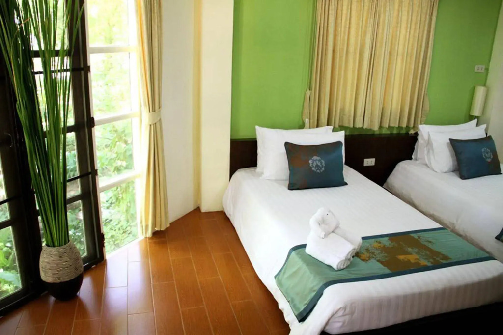 Petch Rim Tan Resort