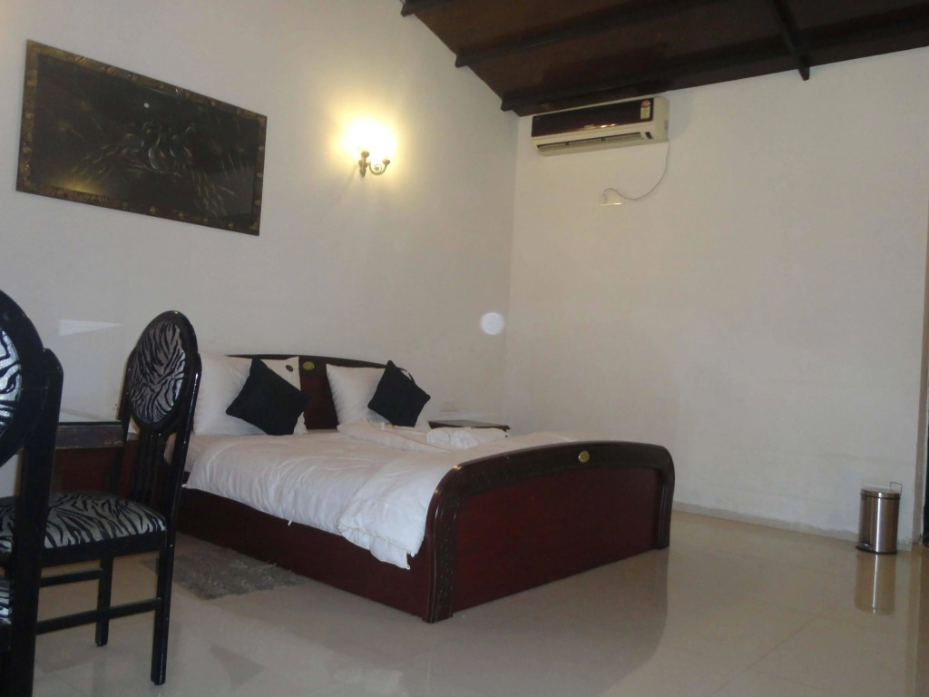 Anand Resort - A luxury Private Pool Resort in Nashik