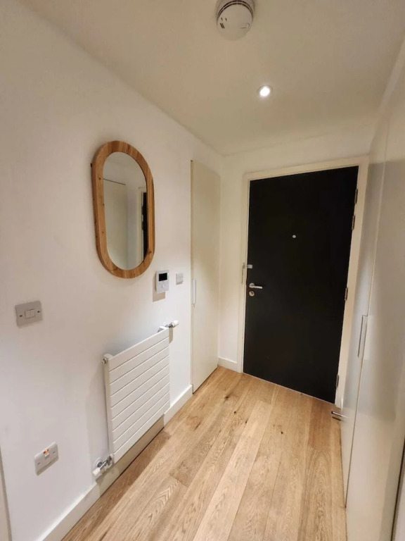 Kaf Luxury 1 Apartment in Canning Town London