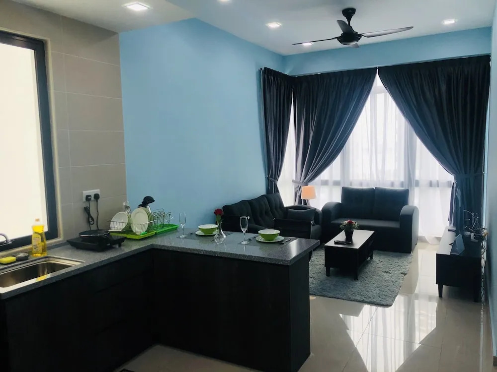 Marina Cove Premium Room