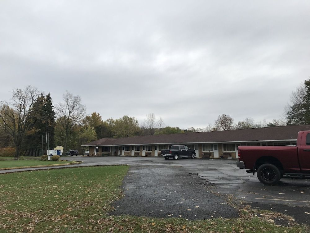 Angola Motel