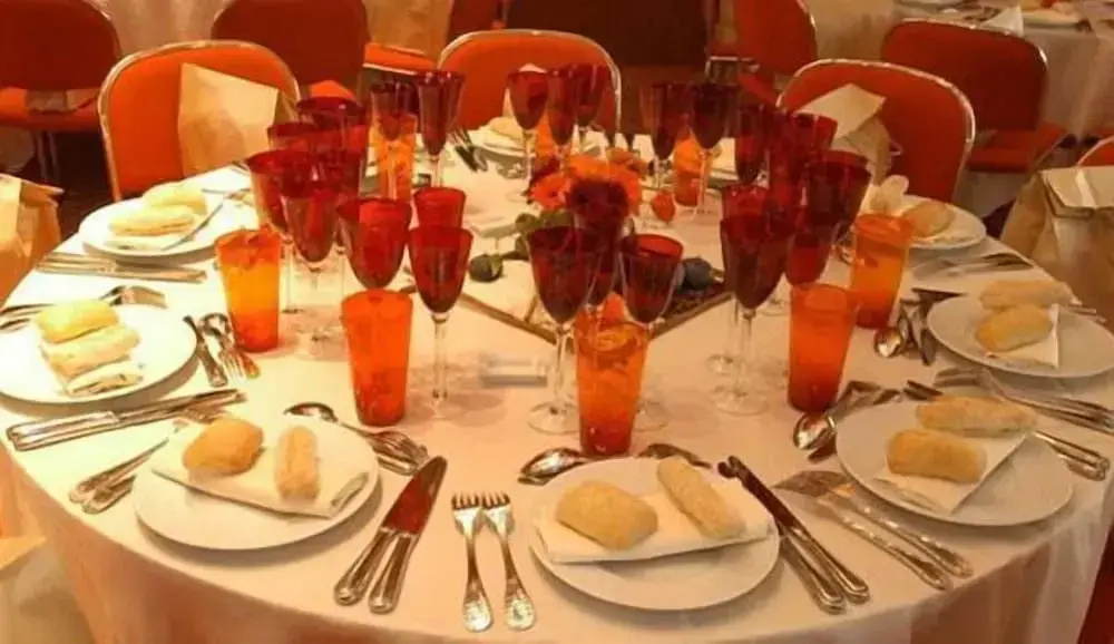 Historic Cary House Hotel