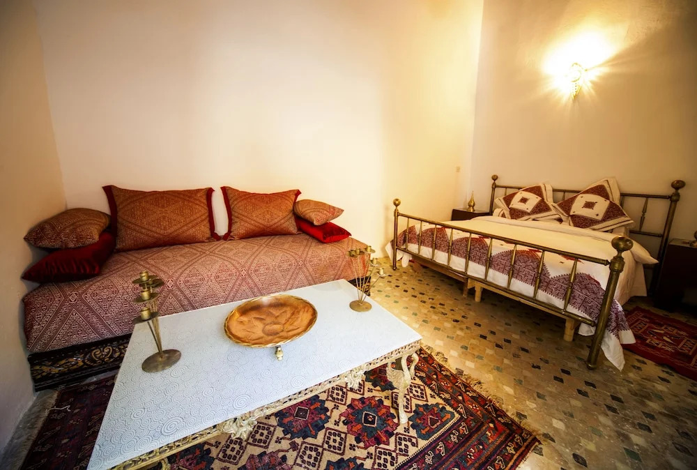 Ryad Zahrat Fes