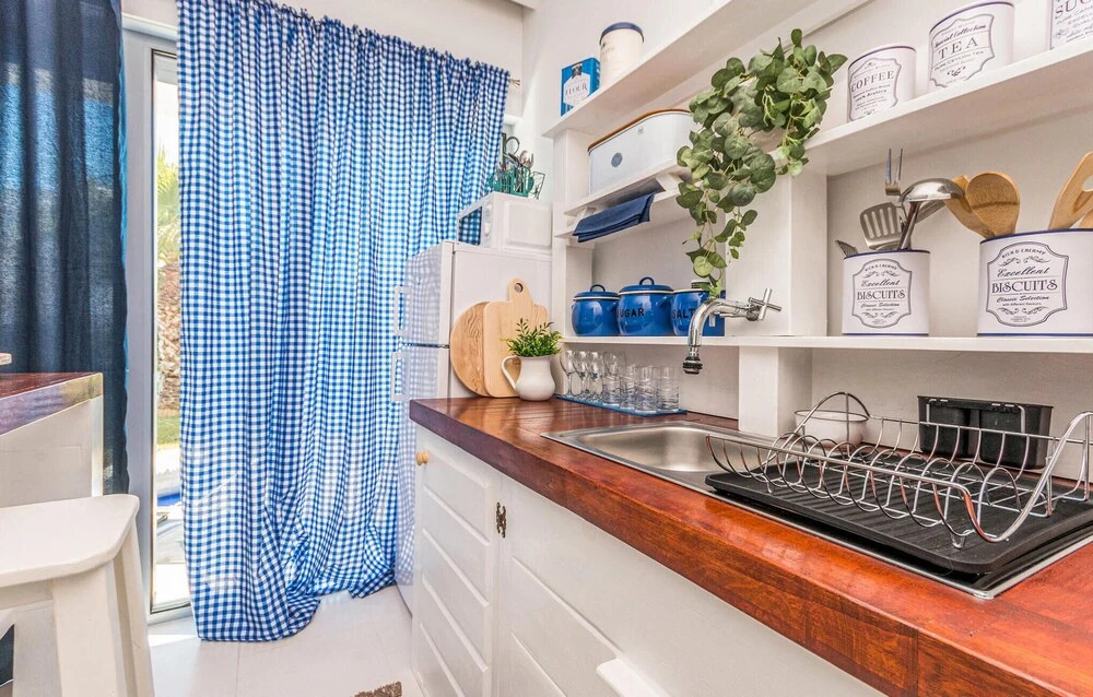 Amazing Apartment in Sukosan With Wifi and 2 Bedrooms