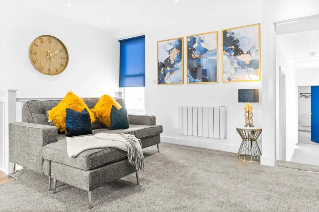 The Woodfield - stunning modern 2 bed apartment