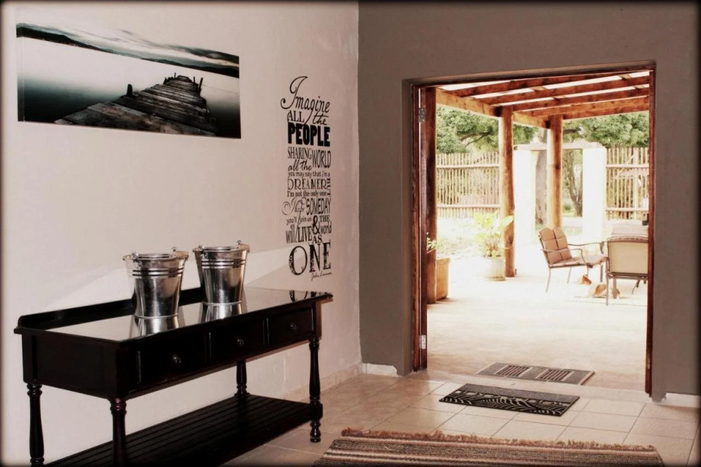 Aqua Terra Guest House