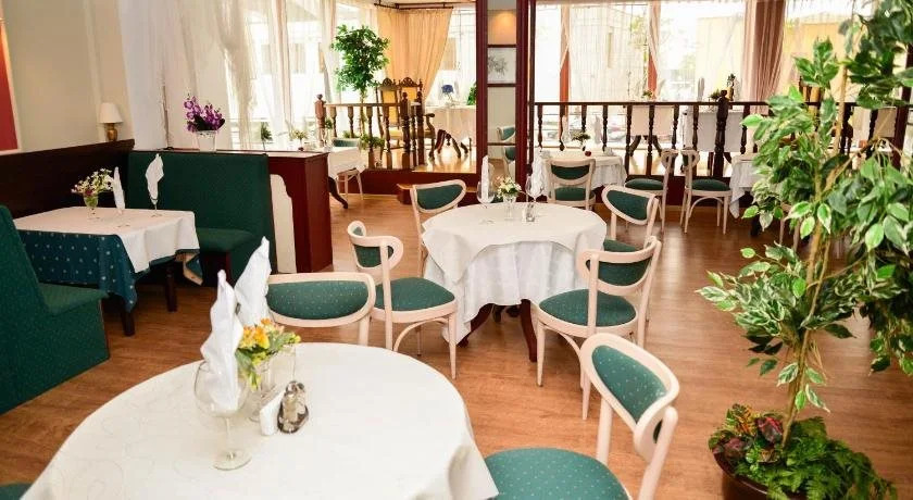 Astra Hotel
