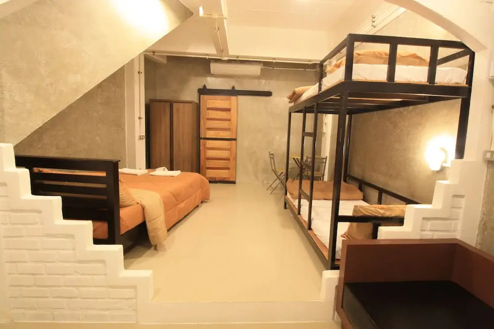 Sirin House