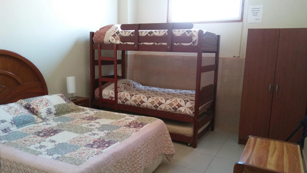 Apart Maxi