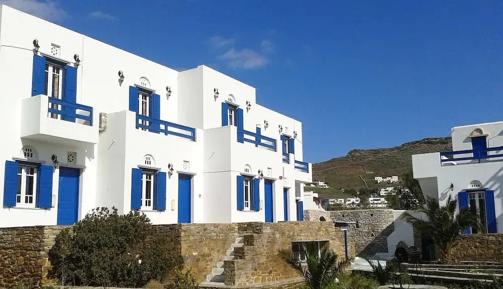 Nostos Beachfront Apartments & Studios