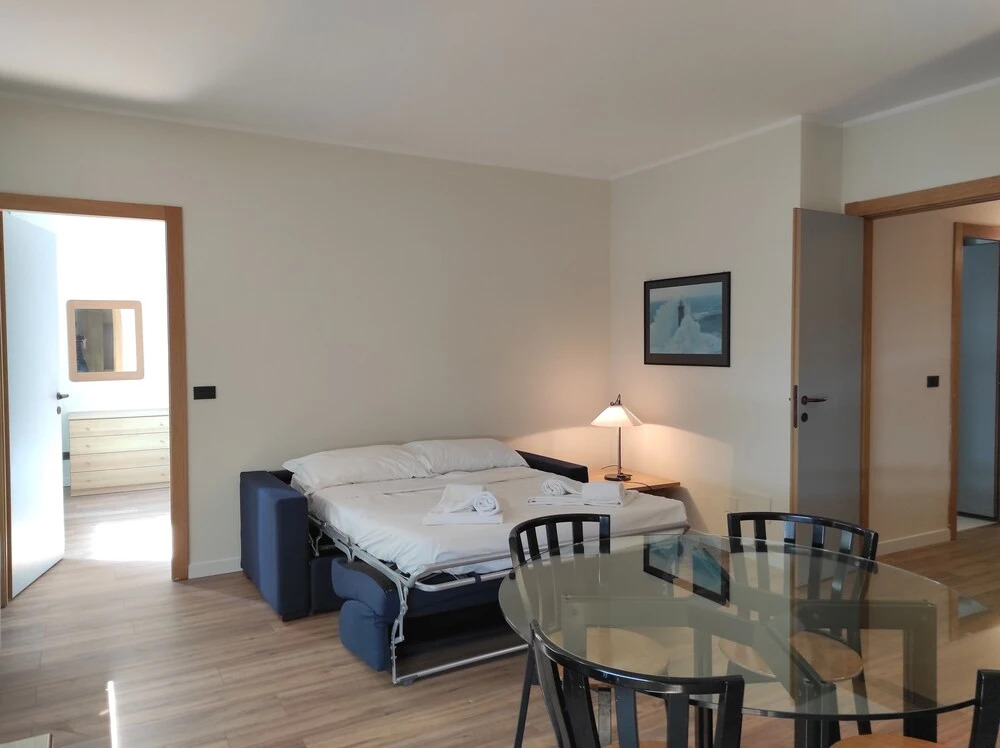 Genova Business Homes