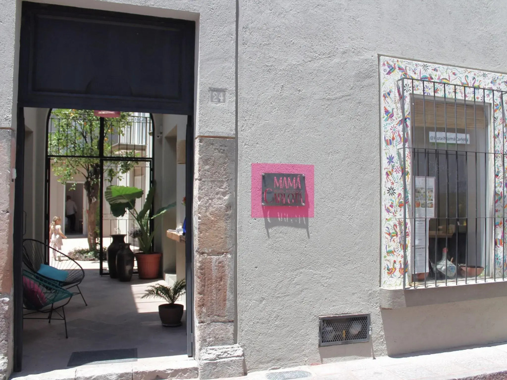 Hotel Mamá Carlota