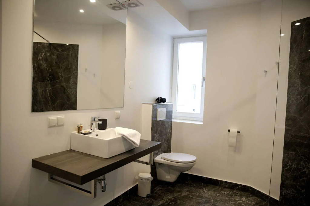 KH Apartments