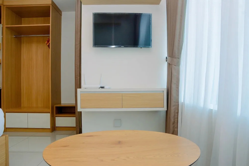 Apartemen Grand Kamala Lagoon Studio By Bonzela Property