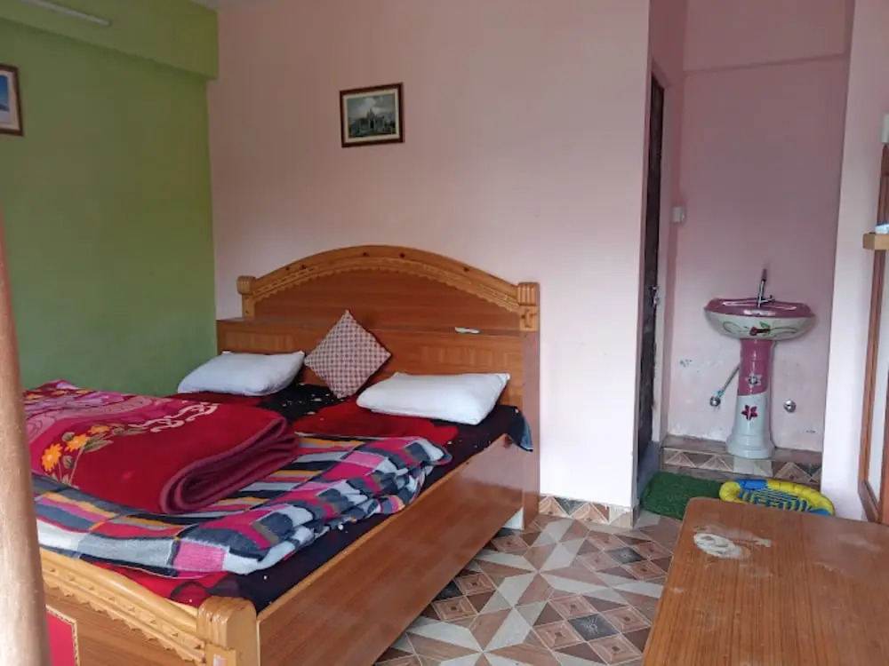 Goroomgo Mount Kailash Homestay Munsyari