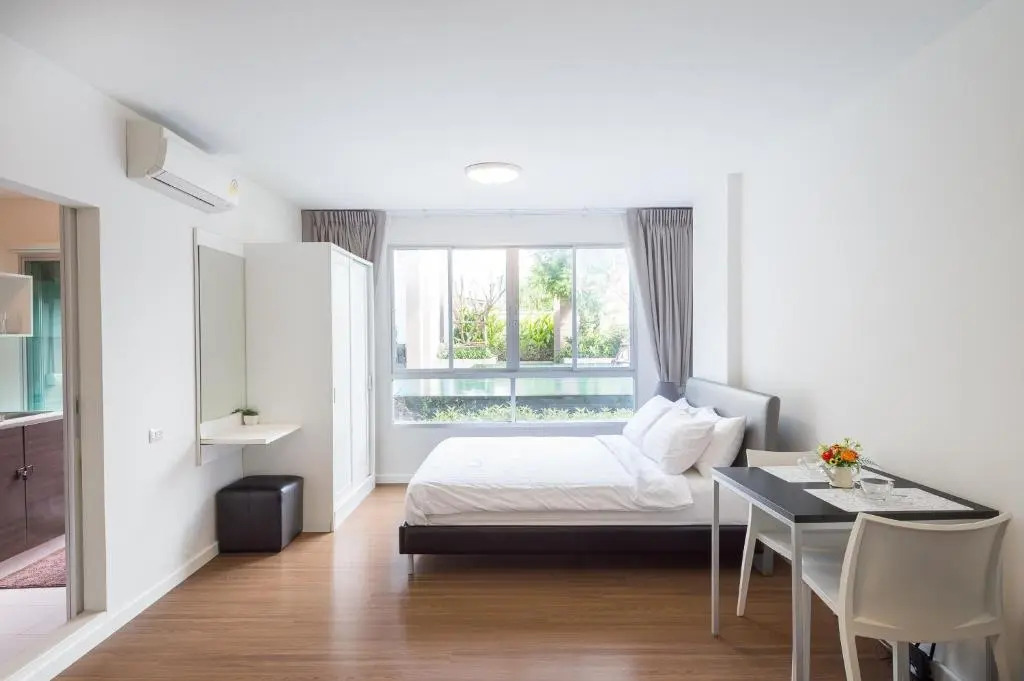Baan Kun Koey Condo Huahin B103,Pool View,Heart of Huahin,Near Blue Ports,300m from Beach