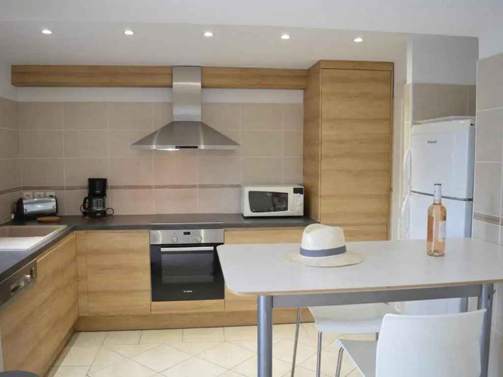 Maison Le Lavandou, 3 pièces, 4 personnes - FR-1-251-291