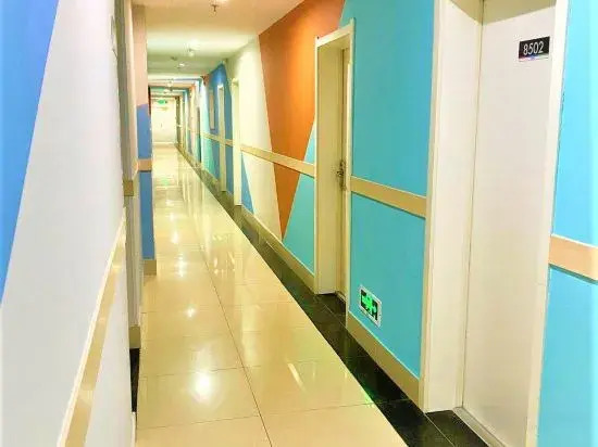 100 Inn Chain Hotel (Shijiazhuang Yunheqiao Yitang Subway Station)