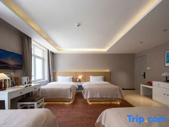 VALATOMS Fanlatu Hotel (Mount Siguniang Scenic Area)