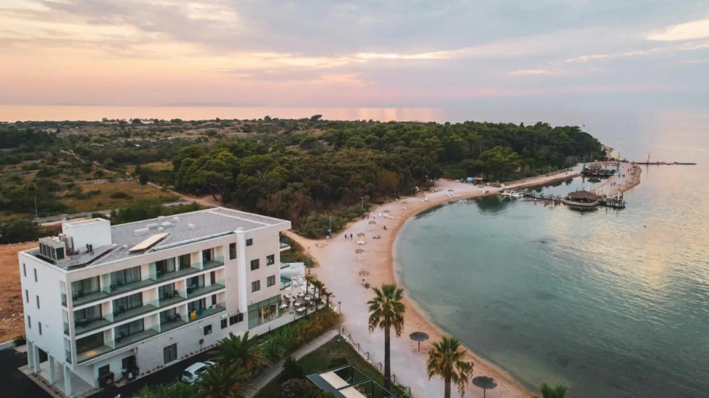 Hotel Kaneo