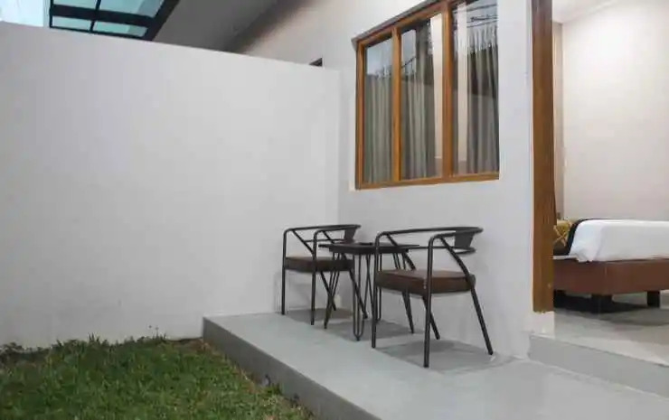Mr J Suites Hotel Tegal