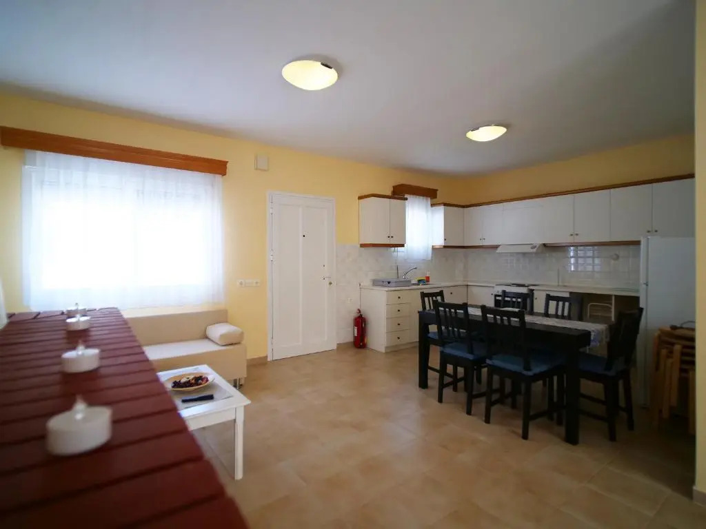 Sithonia Lodge