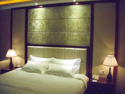 Ming Ren Hotel