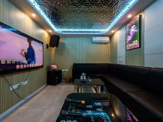 Suzhou Aurora Hotel