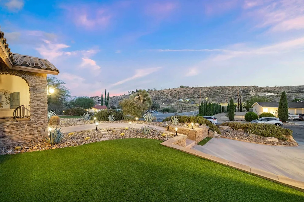 Yucca Valley Vacation Rental: Private Pool + Spa!
