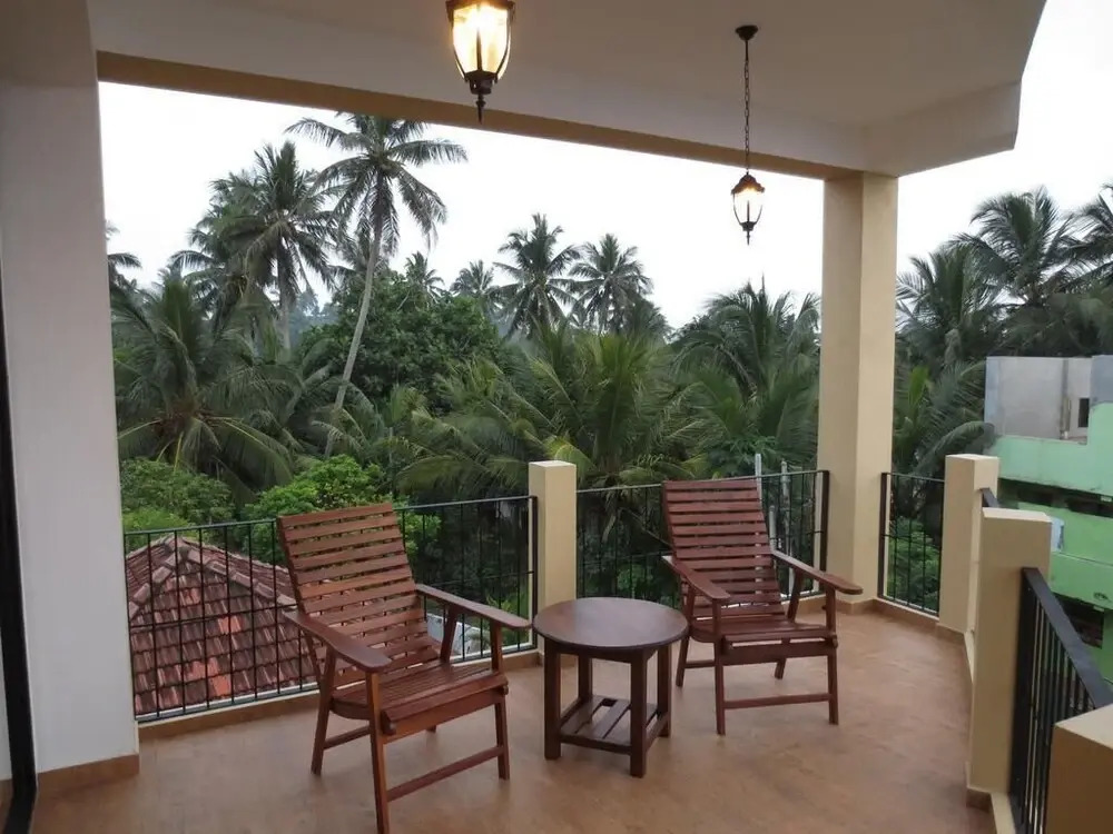 Chaaya inn Hotel