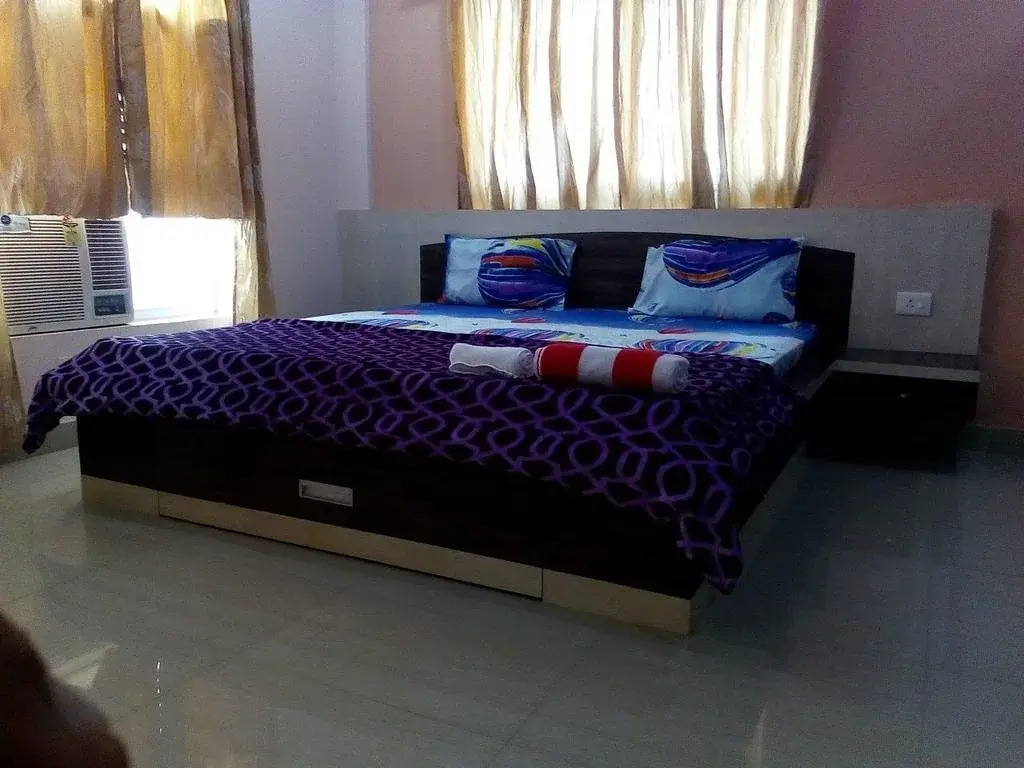 Janardan Homestay Puri